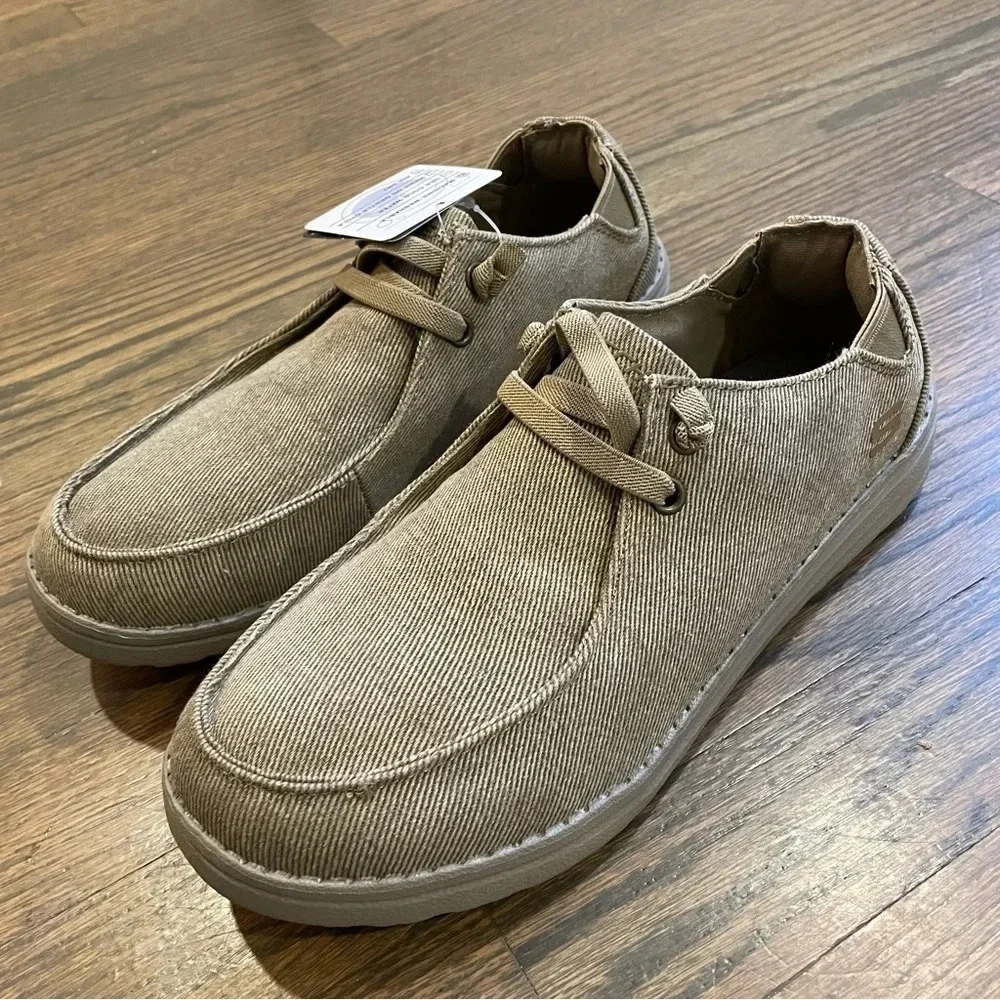 NWT Skechers Mens Melson Volgo Sneakers size 6